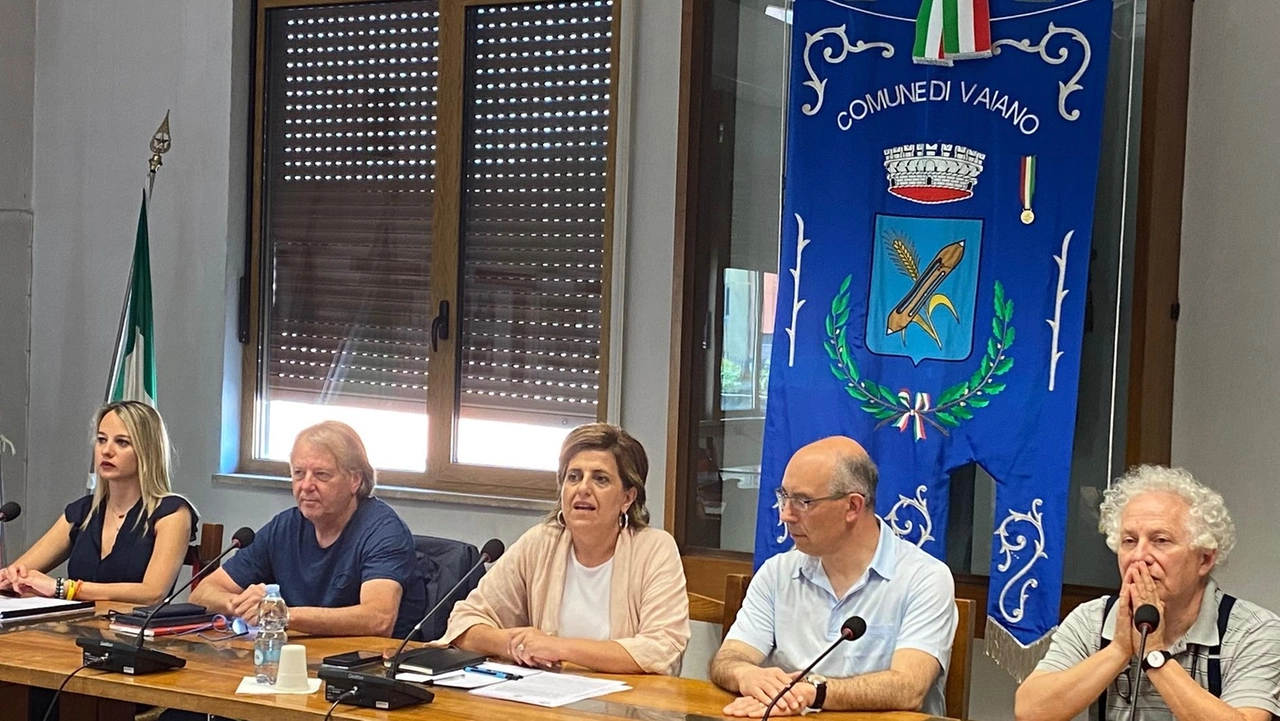 La sindaca Francesca Vivarelli durante l’incontro con le mamme nell’agosto scorso La sindaca Francesca Vivarelli durante l’incontro con le mamme nell’agosto scorso