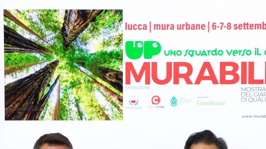 La 23esima edizione di Murabilia a Lucca si conclude con l'incontro con Damiano Carrara e la chiusura anticipata a causa delle condizioni meteorologiche. Il premio "VerdeMente" va a Bleddyn & Sue Wynn-Jones per la loro passione per le piante e le avventure botaniche. La 23esima edizione di Murabilia a Lucca si conclude con l'incontro con Damiano Carrara e la chiusura anticipata a causa delle condizioni meteorologiche. Il premio "VerdeMente" va a Bleddyn & Sue Wynn-Jones per la loro passione per le piante e le avventure botaniche.