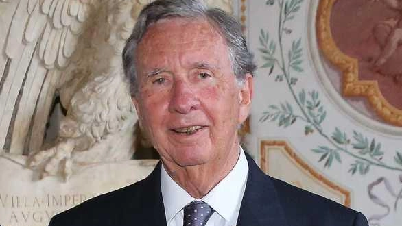 Si è spento a 92 anni il professor Pier Luigi Duvina storico primario del Meyer e dell’ospedale di Torregalli. Professore... Si è spento a 92 anni il professor Pier Luigi Duvina storico primario del Meyer e dell’ospedale di Torregalli. Professore...