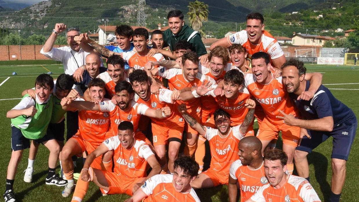 I. verdazzurri (ieri in arancione) hanno giocato una grande finale playoff (Foto Umicini) I. verdazzurri (ieri in arancione) hanno giocato una grande finale playoff (Foto Umicini)