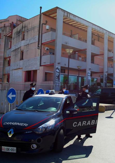 Palazzo rosa ora è a secco: "Abbiamo chiesto controlli sulle utenze per la sicurezza" Palazzo rosa ora è a secco: "Abbiamo chiesto controlli sulle utenze per la sicurezza"