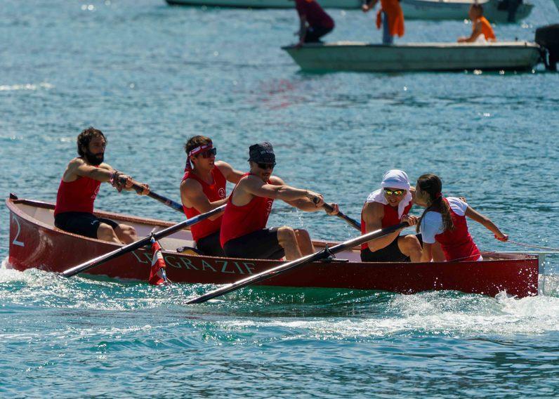 Ria vuole sorprendere ancora. L’armo junior tutto graziotto . Donne, c’è la regina del Palio