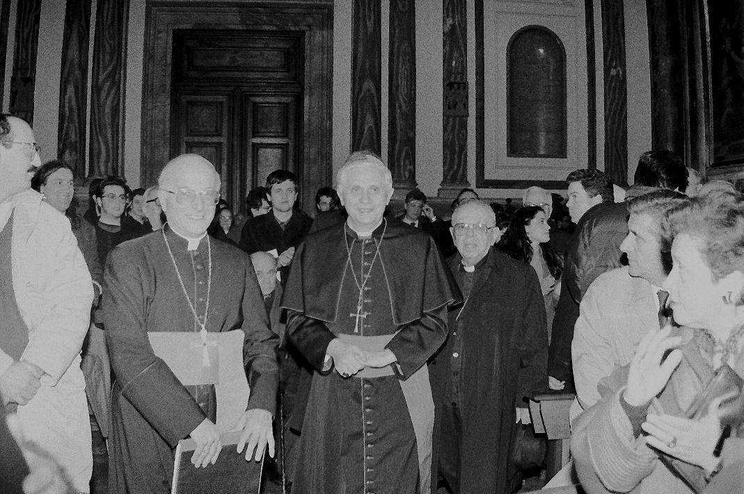 https://www.lanazione.it/image-service/view/acePublic/alias/contentid/MWI5NGQxMGEtNTM0NS00/0/gaetano-bonicelli-il-lungo-viaggio-in-terra-di-siena.jpeg