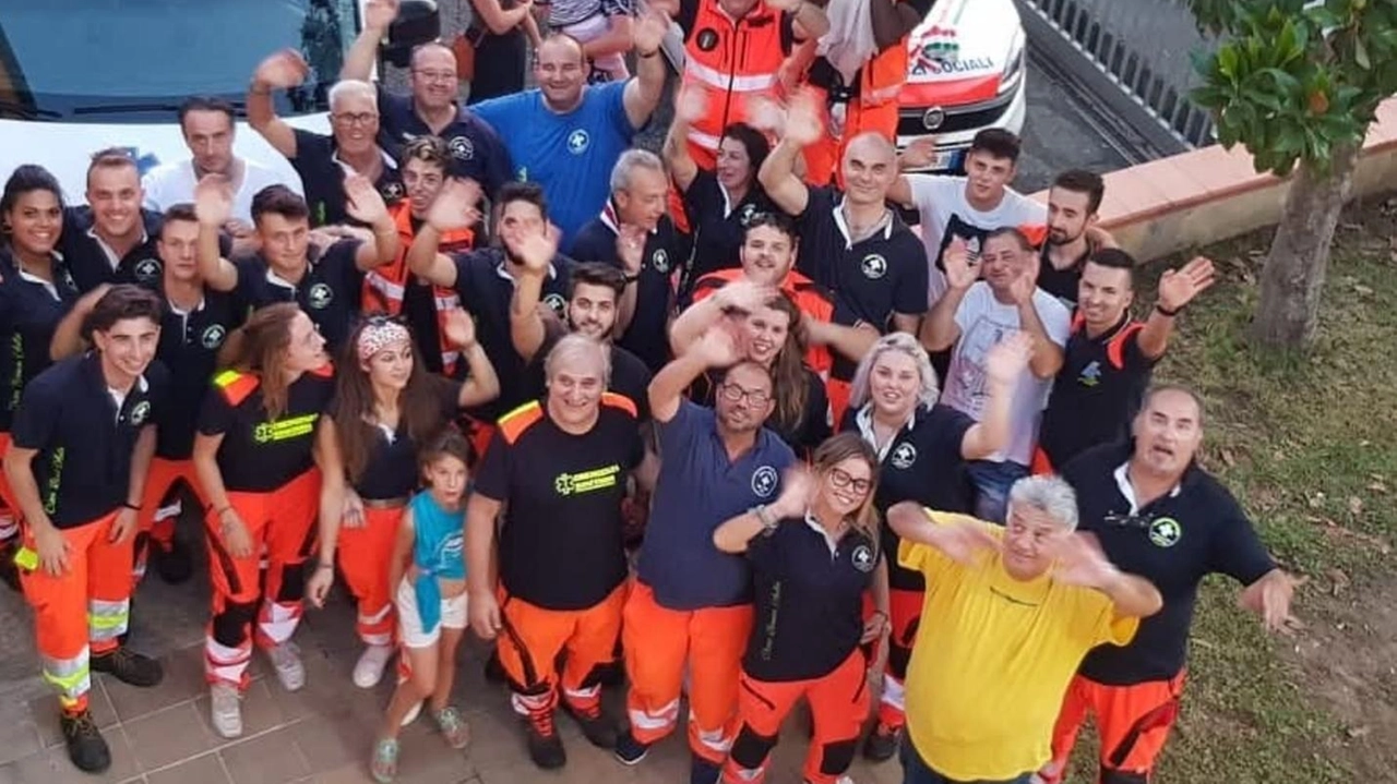 La Croce bianca lancia una raccolta fondi online per aiutare la famiglia a sostenere le spese a Genova per stare accanto al loro figlio, Mirko, in coma a soli 12 anni La Croce bianca lancia una raccolta fondi online per aiutare la famiglia a sostenere le spese a Genova per stare accanto al loro figlio, Mirko, in coma a soli 12 anni