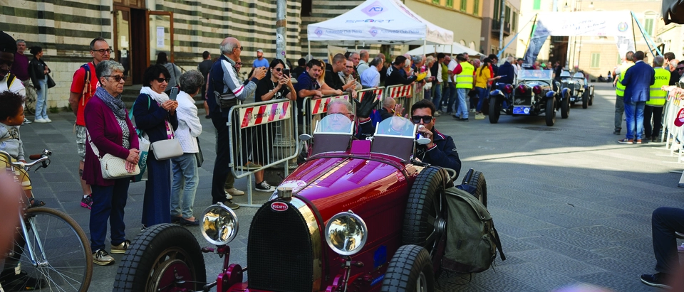 La tappa di Pistoia per celebrare i 100 anni della nascita dell'indimenticato Carlo Chiti