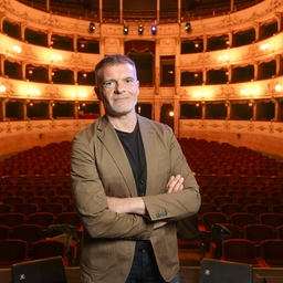 Teatro della Toscana, la lettera di Massini: “Più forti di prima, vi aspettiamo”
