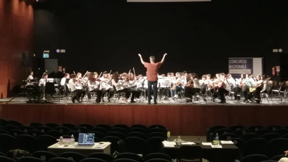 La scuola media Bibbiena al concorso musicale a Verona La scuola media Bibbiena al concorso musicale a Verona