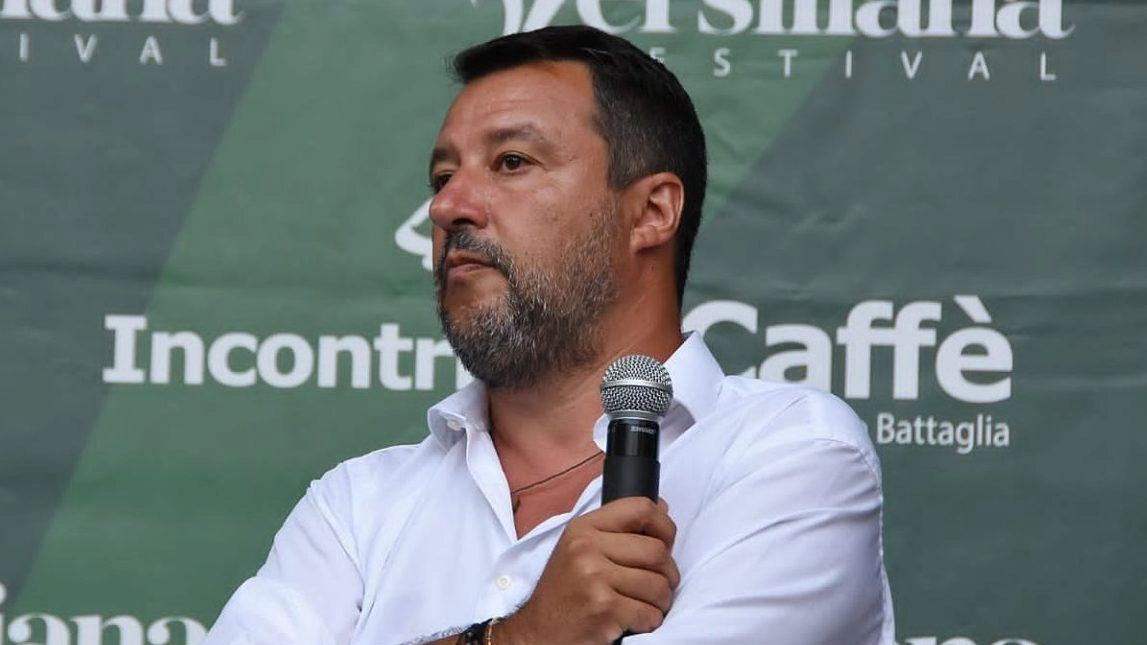 Tornerà questo pomeriggio, alle 18,30, al Caffè della Versiliana, il talk show promosso dalla Fondazione Versiliana in collaborazione con il... Tornerà questo pomeriggio, alle 18,30, al Caffè della Versiliana, il talk show promosso dalla Fondazione Versiliana in collaborazione con il...