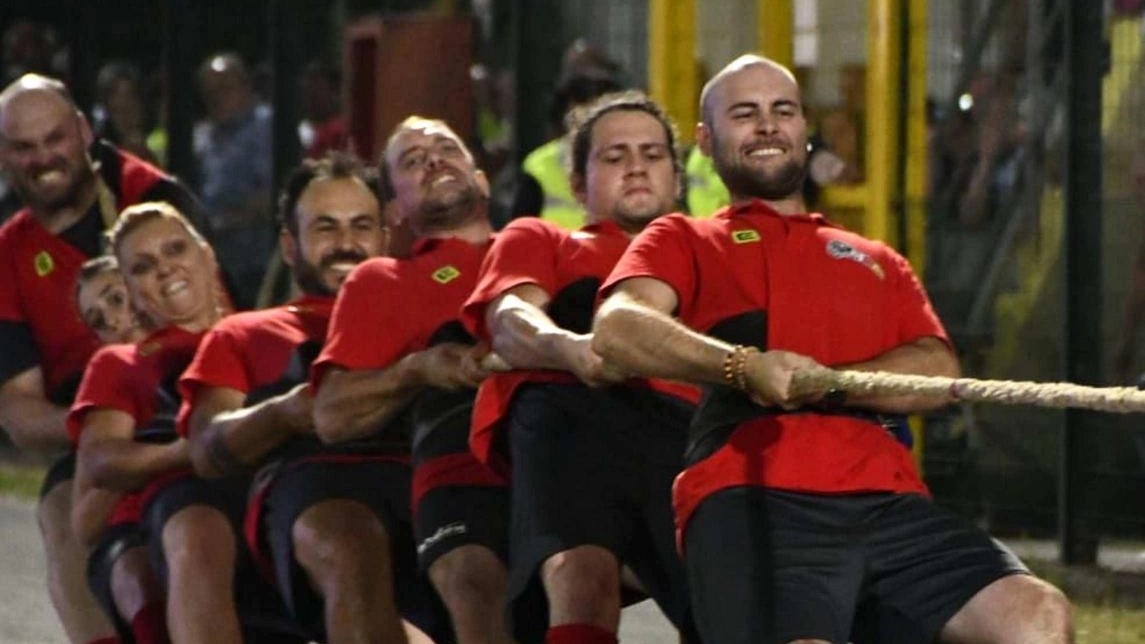 Palio dei rioni, sfida iniziata: "Tre Borghi" è in testa dopo la prima serata di gare