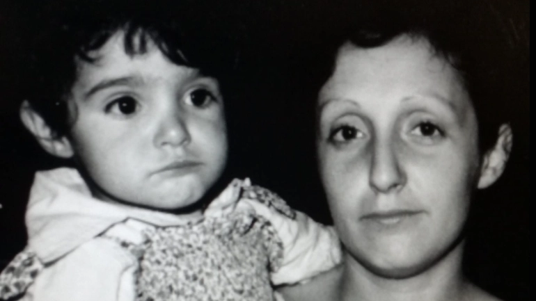 Angela Fresu con la madre. Entrambe morirono nell'attentato alla stazione di Bologna Angela Fresu con la madre. Entrambe morirono nell'attentato alla stazione di Bologna