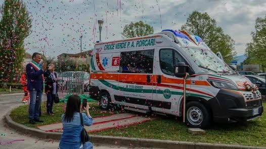 Nuovo mezzo alla Croce Verde