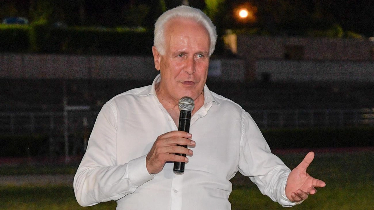 In via Forlanini scattano le consultazioni con gli alleati delle Regionali. Ma la civica senza simboli di Iv e Azione crea malumori: "Chi ci riconosce?". In via Forlanini scattano le consultazioni con gli alleati delle Regionali. Ma la civica senza simboli di Iv e Azione crea malumori: "Chi ci riconosce?".