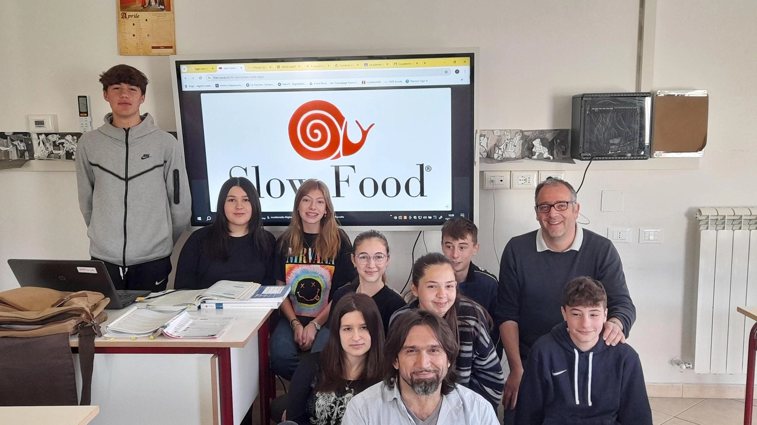 Gli studenti della scuola "Dante Alighieri" di Pontremoli hanno realizzato una pagina web sotto la guida dei docenti Alberto Santini e Paolo Borzacca.