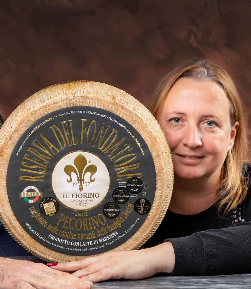 Roccalbegna, le eccellenze. Al Cheese&Dairy ’Il Fiorino’ ottiene dodici medaglie Roccalbegna, le eccellenze. Al Cheese&Dairy ’Il Fiorino’ ottiene dodici medaglie