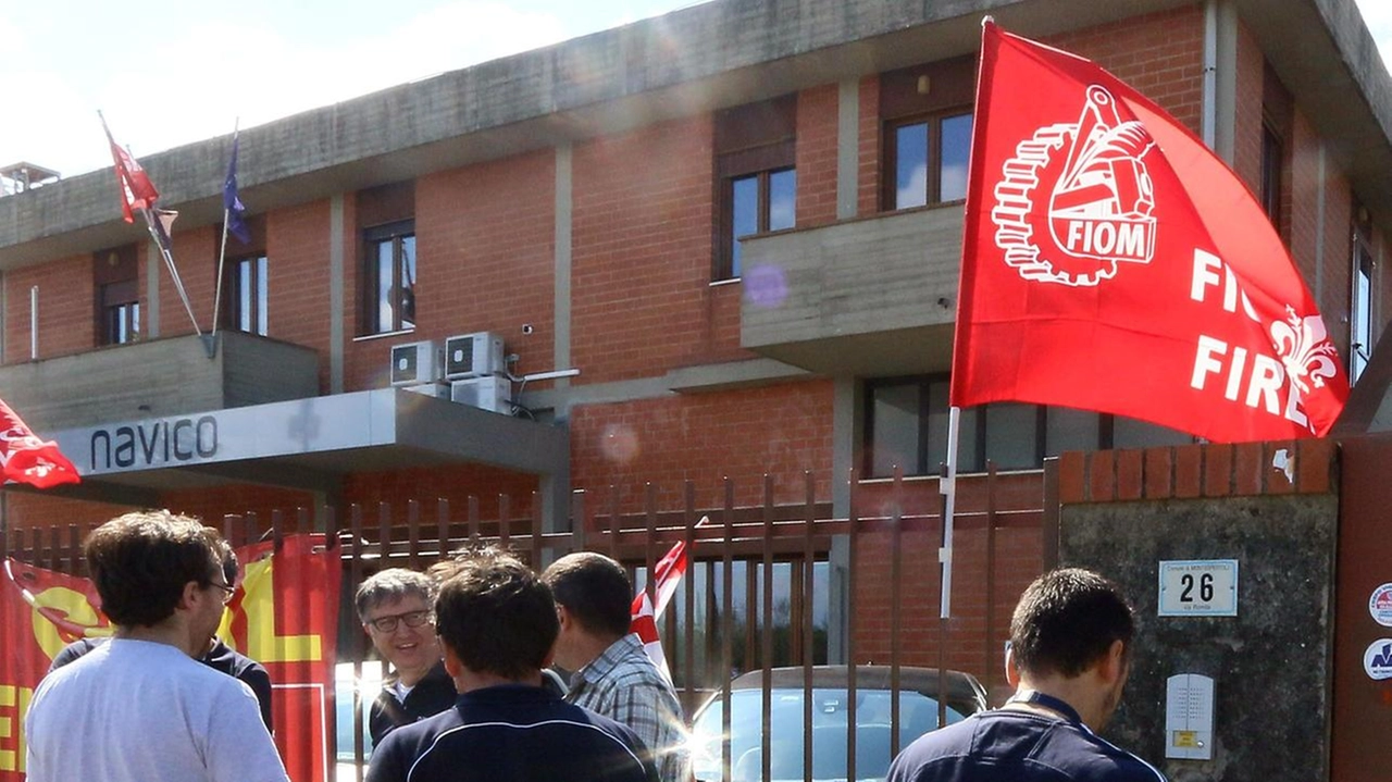 MONTESPERTOLI (Firenze) La notizia come un fulmine a ciel sereno. Il colosso dei radar chiude l’unico stabilimento italiano - a Montagnana,... MONTESPERTOLI (Firenze) La notizia come un fulmine a ciel sereno. Il colosso dei radar chiude l’unico stabilimento italiano - a Montagnana,...