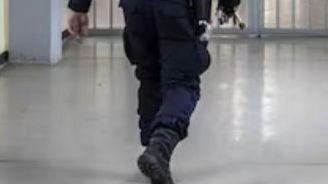 AREZZO Perquisizioni anche in provincia di Arezzo nell’ambito della vasta operazione in corso nel carcere ‘La Dogaia’ di Prato contro l’ingresso... AREZZO Perquisizioni anche in provincia di Arezzo nell’ambito della vasta operazione in corso nel carcere ‘La Dogaia’ di Prato contro l’ingresso...
