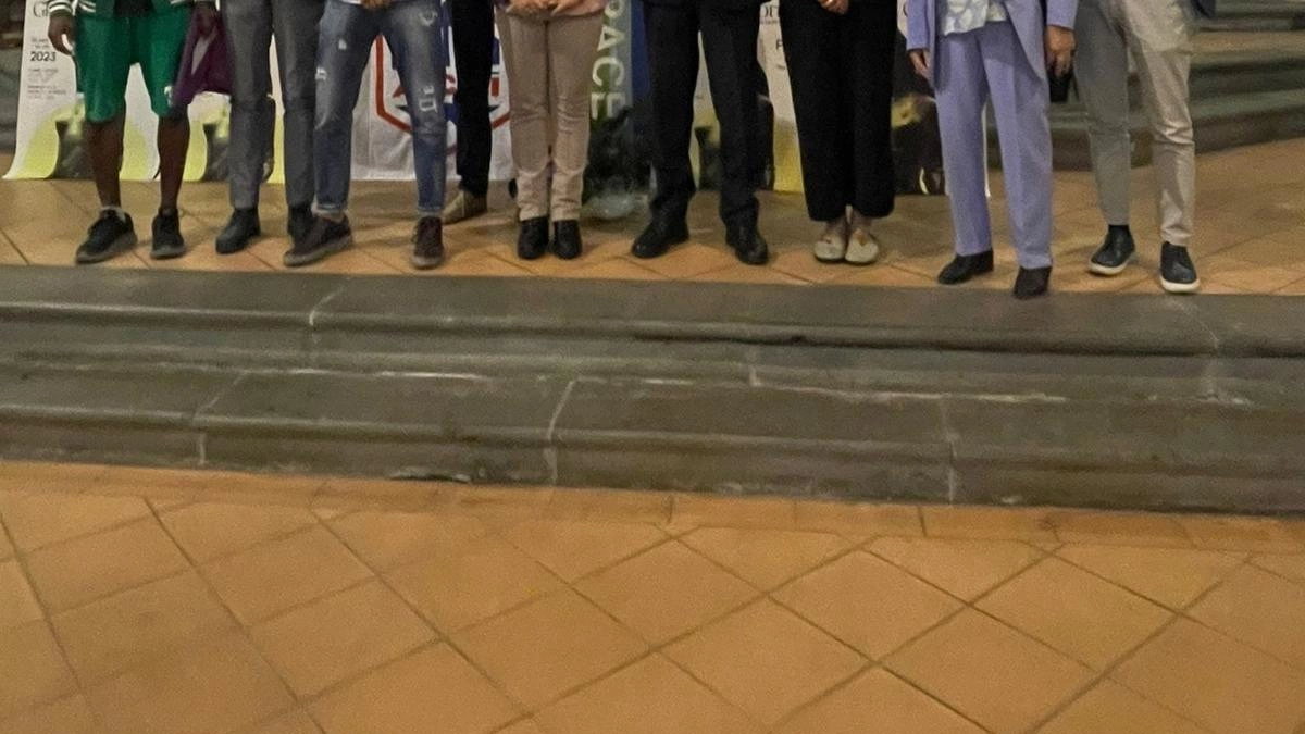 Torna il premio Gronchi, gli elaborati dovranno essere consegnati entro l’1 ottobre (nella foto la premiazione dello scorso anno) Torna il premio Gronchi, gli elaborati dovranno essere consegnati entro l’1 ottobre (nella foto la premiazione dello scorso anno)