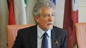 Il sindaco Ghinelli Il sindaco Ghinelli