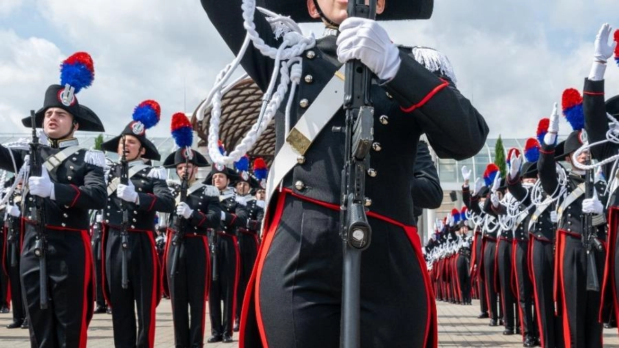 Ieri mattina, all’interno della caserma intitolata al Felice Maritano, sede della scuola marescialli e brigadieri dei carabinieri, si è tenuta... Ieri mattina, all’interno della caserma intitolata al Felice Maritano, sede della scuola marescialli e brigadieri dei carabinieri, si è tenuta...