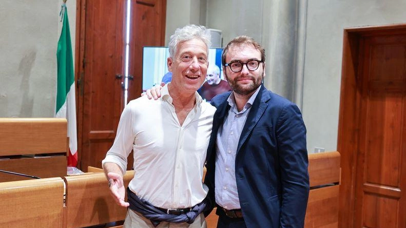 Il sindaco Alessio Mantellassi e l’assessore alle Attività produttive Adolfo Bellucci hanno illustrato il programma di rilancio Il sindaco Alessio Mantellassi e l’assessore alle Attività produttive Adolfo Bellucci hanno illustrato il programma di rilancio