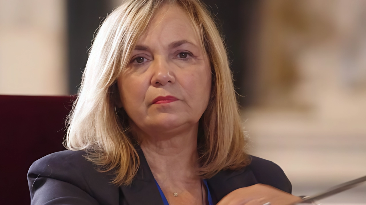 Susanna Cenni è da sei mesi alla guida dell’amministrazione comunale di Poggibonsi Susanna Cenni è da sei mesi alla guida dell’amministrazione comunale di Poggibonsi