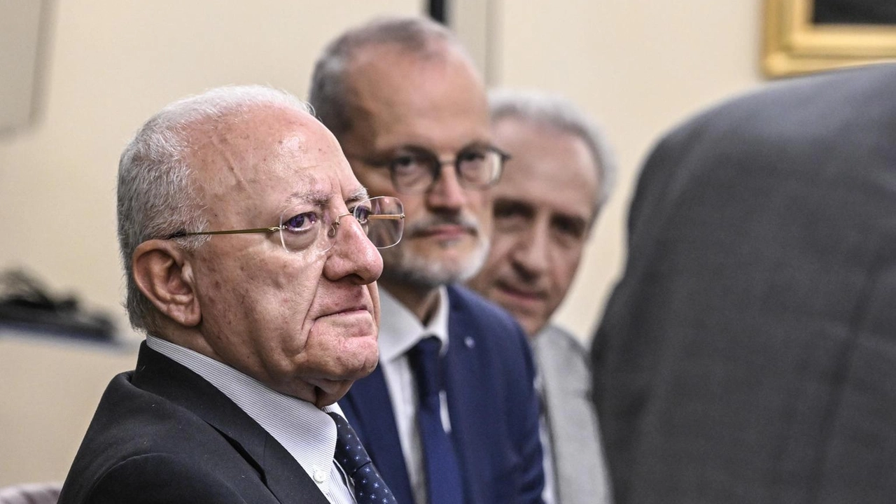 I politici lavorano per sé,io combatto da sempre per i cittadini I politici lavorano per sé,io combatto da sempre per i cittadini