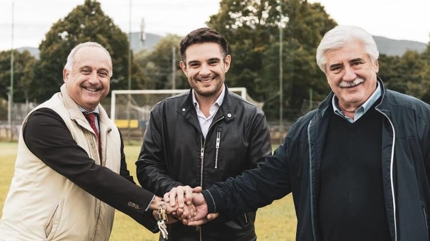 La Uisp e l'Accademia Calcio Arezzo gestiranno il campo comunale di via Arno, unendo passione e infrastrutture per favorire lo sviluppo sportivo. La collaborazione prevede interventi di riqualificazione per un totale di 65.500 euro. La Uisp e l'Accademia Calcio Arezzo gestiranno il campo comunale di via Arno, unendo passione e infrastrutture per favorire lo sviluppo sportivo. La collaborazione prevede interventi di riqualificazione per un totale di 65.500 euro.