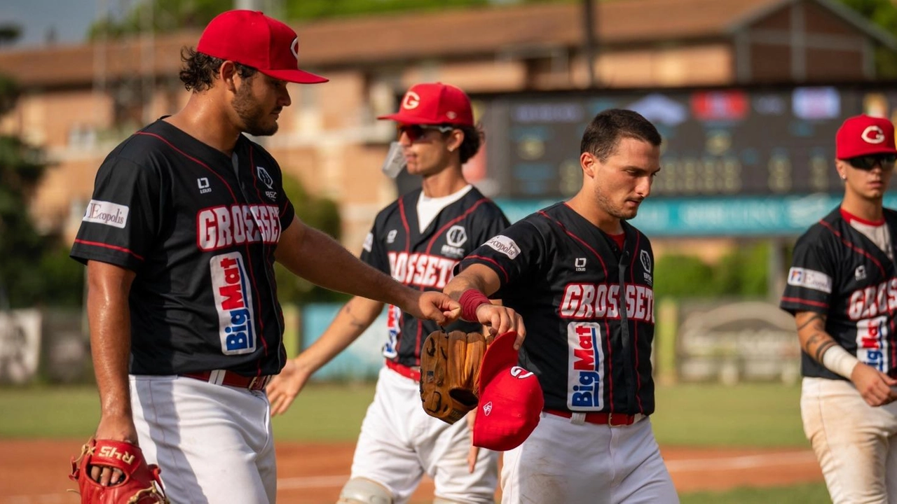 Il nove di Vecchi cede 3-2 a Reggio Emilia dopo il successo in gara1 . Il nove di Vecchi cede 3-2 a Reggio Emilia dopo il successo in gara1 .