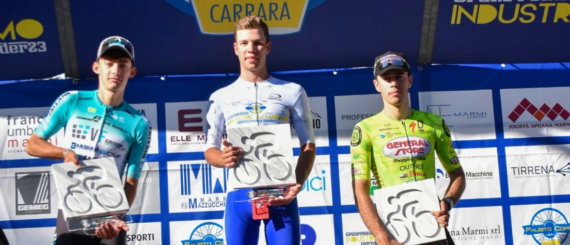 Ciclismo, al giovane russo Savekin il Gran Premio Industrie del Marmo