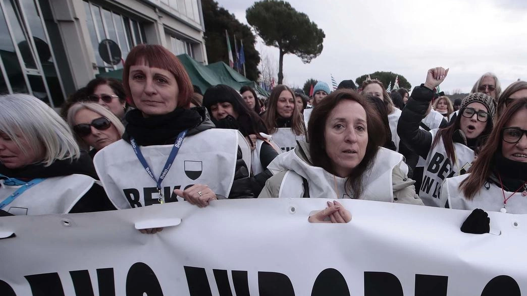 Conto alla rovescia per la vertenza Beko: si accelera sulla trattativa