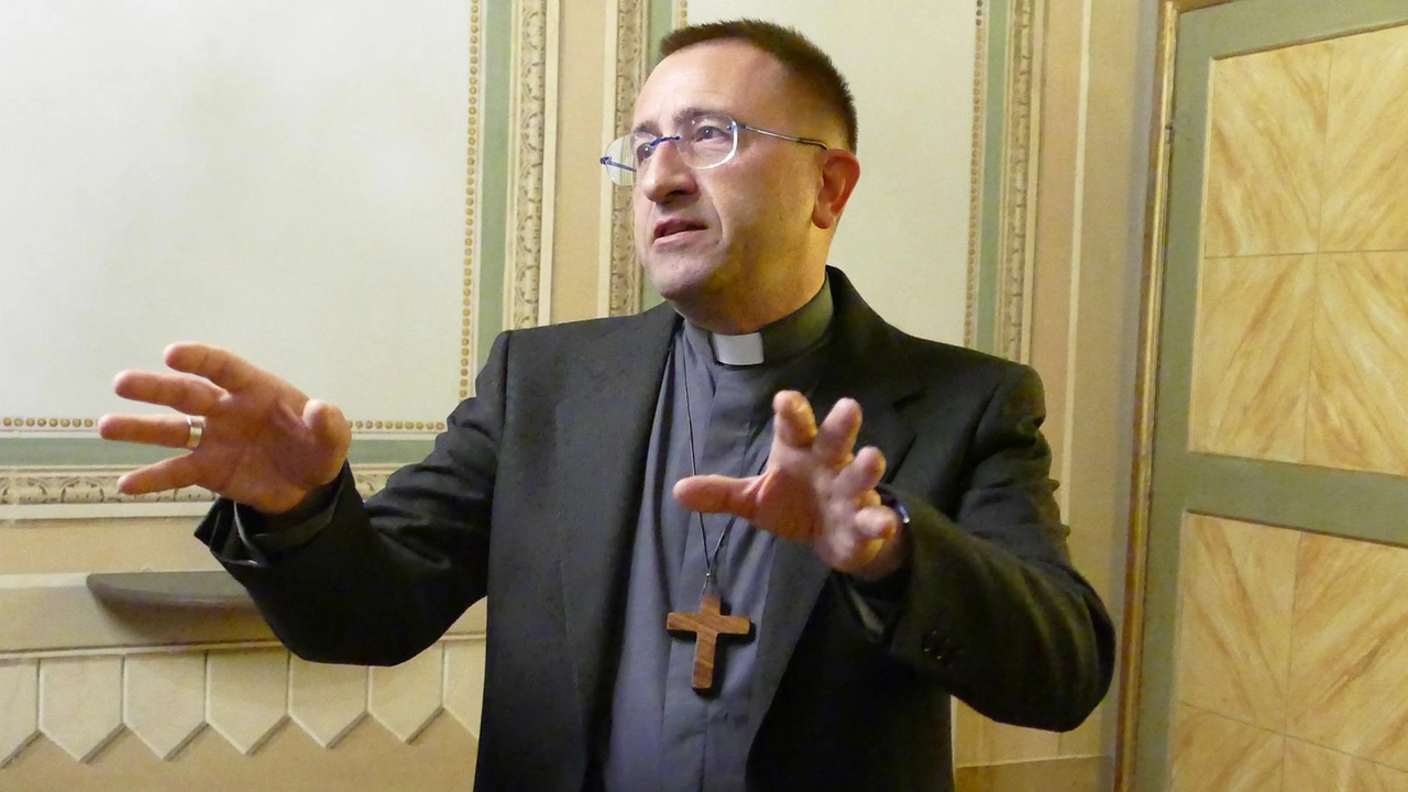 Il vescovo Andrea. ha aperto la Settimana Santa con una riflessione sul significato della Pasqua nell’anno del Giubileo