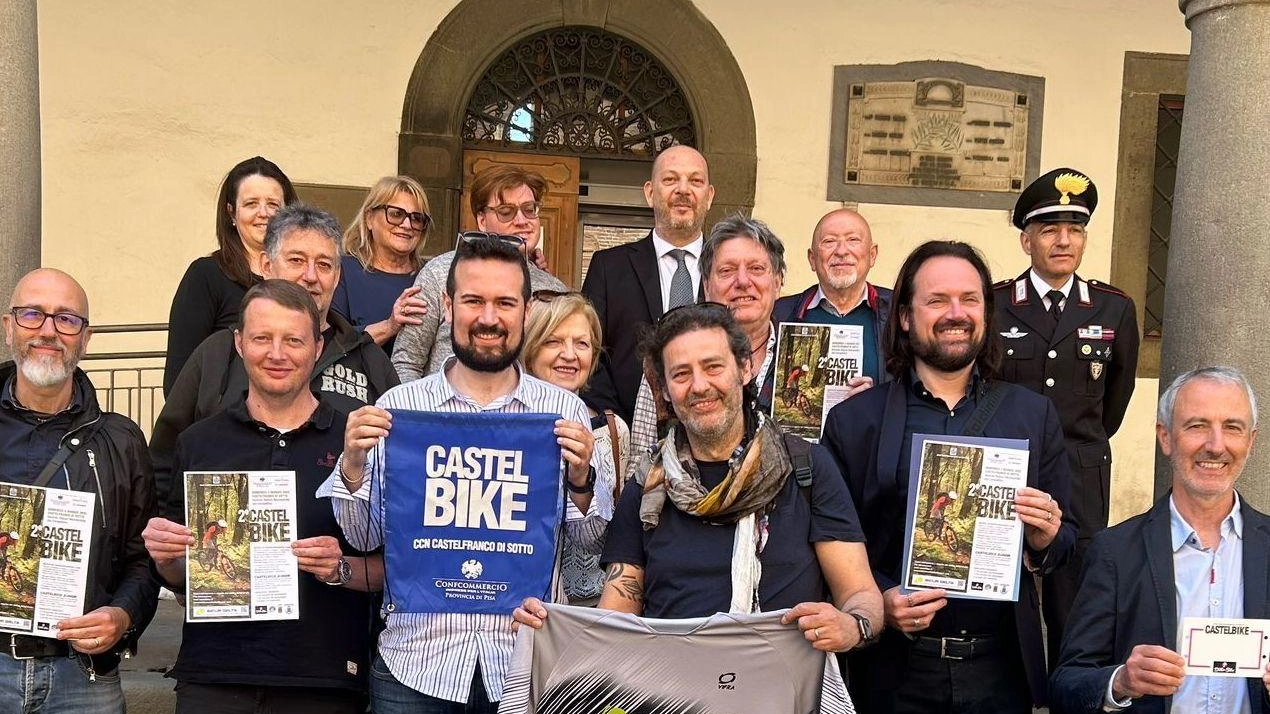 Domenica 4 maggio raduno e iscrizioni alle 7.30 in piazza Remo Bertoncini Domenica 4 maggio raduno e iscrizioni alle 7.30 in piazza Remo Bertoncini