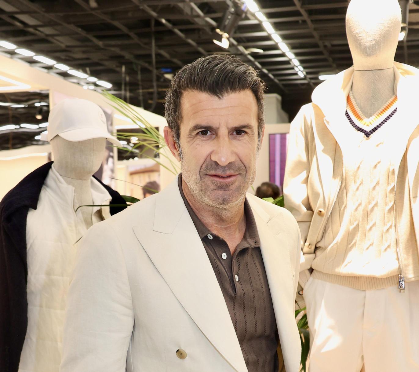 Fair Play Menarini sempre più Figo. Il pallone d’oro fra le star del Premio Fair Play Menarini sempre più Figo. Il pallone d’oro fra le star del Premio