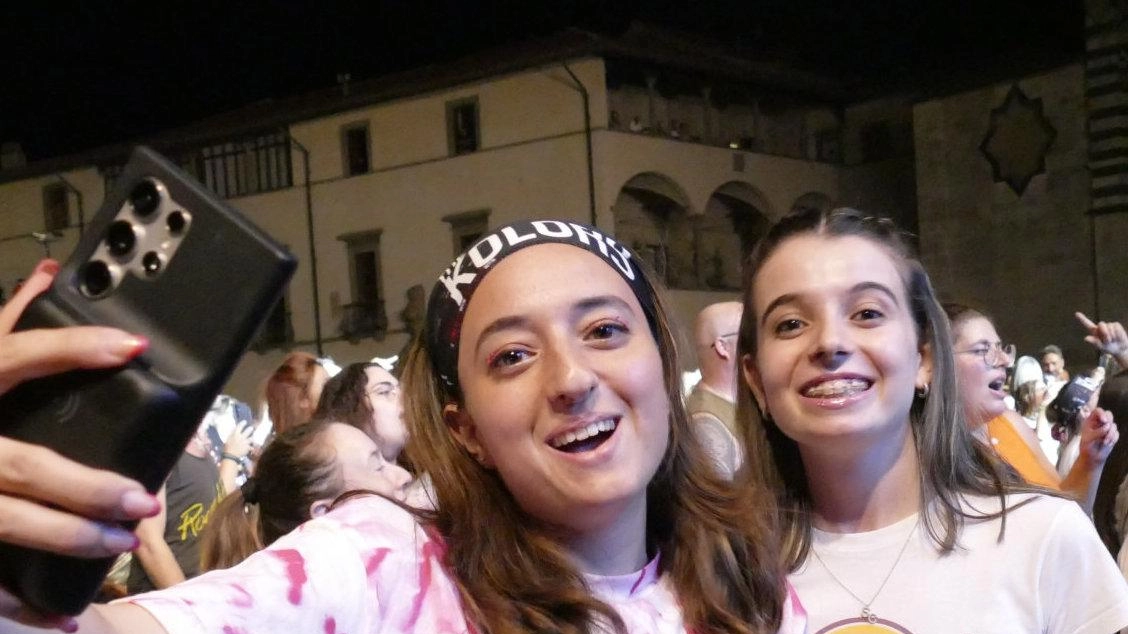 Piazza Duomo gremita qui per il concerto dei The Kolors, nel 2024 Piazza Duomo gremita qui per il concerto dei The Kolors, nel 2024