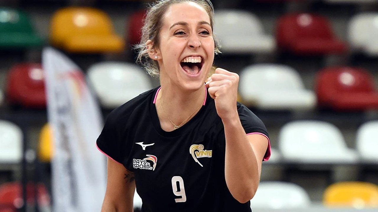 Nika Markovic si unisce alla Bartoccini Mc Restauri Perugia in serie A1 femminile, realizzando il suo sogno di giocare in Italia. Nika Markovic si unisce alla Bartoccini Mc Restauri Perugia in serie A1 femminile, realizzando il suo sogno di giocare in Italia.