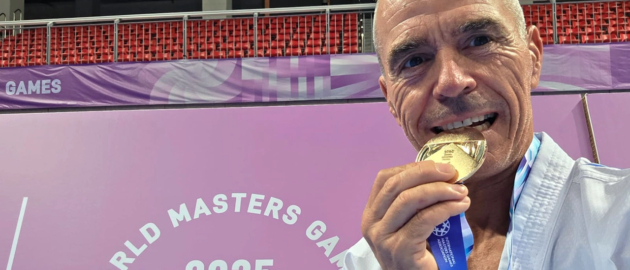 L’aretino Roberto Paglicci è campione del mondo master di karate