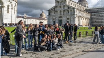 A Pisa la carica degli studenti per i 100 giorni all’esame di maturità