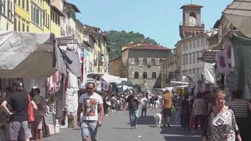 Tanti appuntamenti in città, sabato 6 e domenica 7, con la quarantottesima edizione del Palio della Città di Pescia, in... Tanti appuntamenti in città, sabato 6 e domenica 7, con la quarantottesima edizione del Palio della Città di Pescia, in...