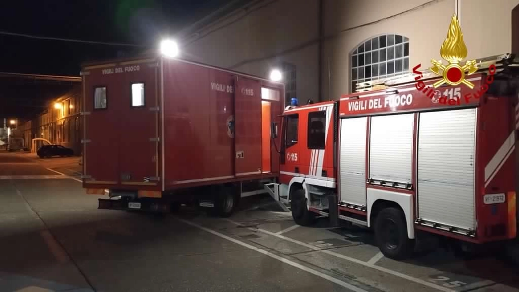 Vigili del fuoco al lavoro