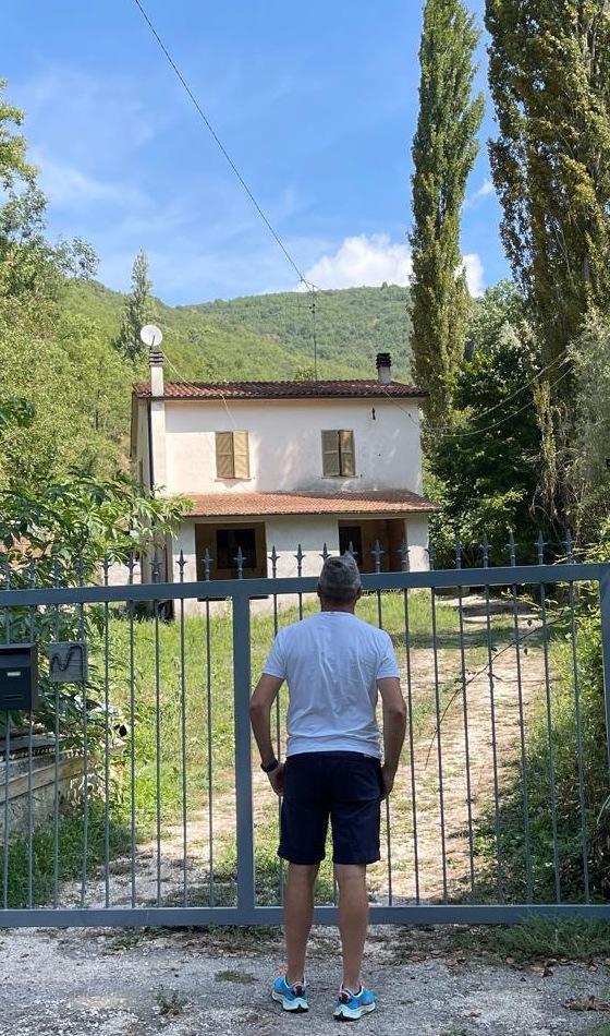 anziana sepolta vicino al casolare il genero indagato dalla procura