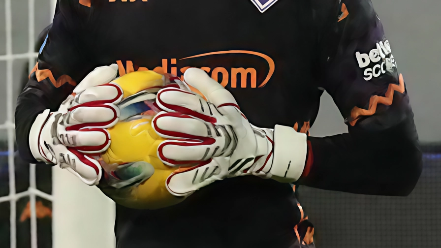 De Gea, in viola per altre tre stagioni De Gea, in viola per altre tre stagioni