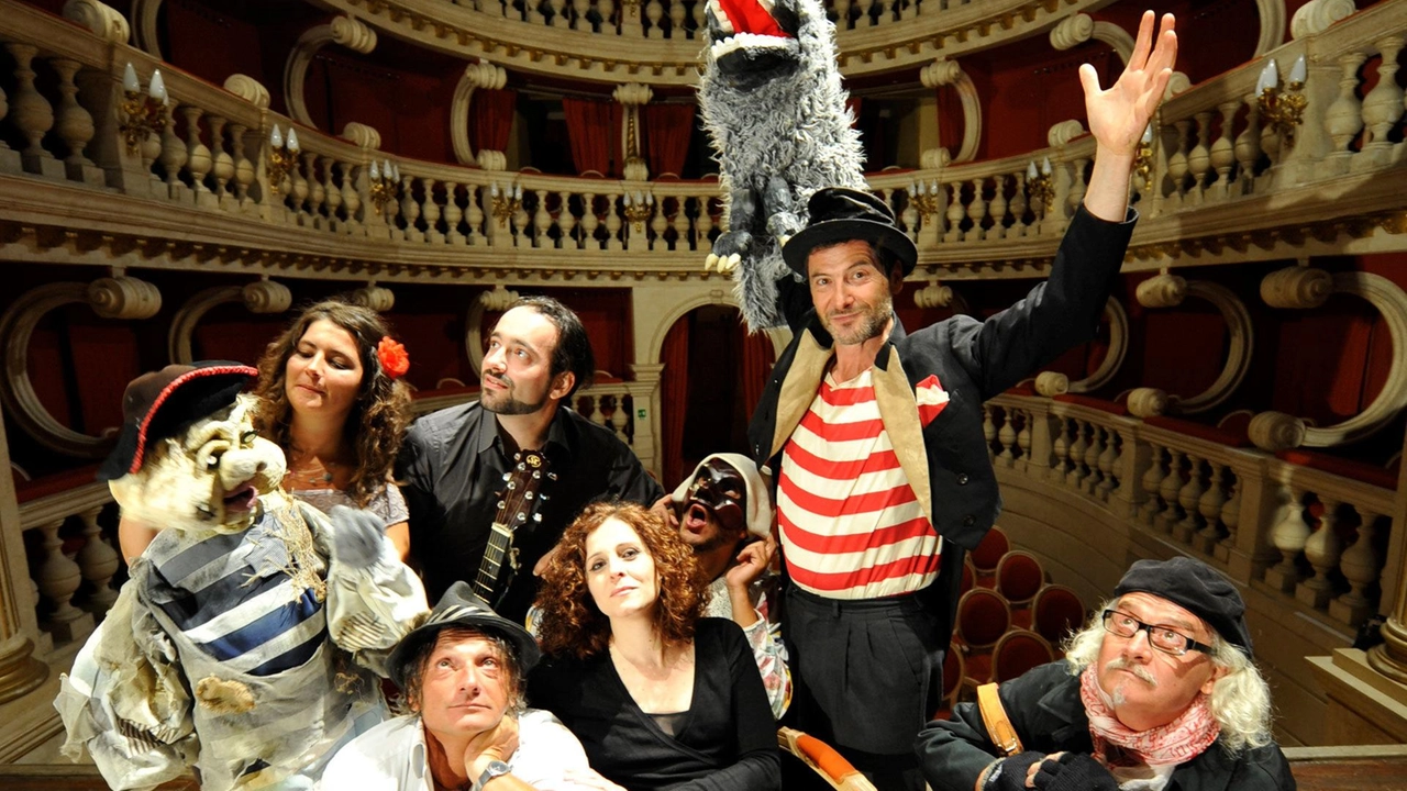 La rassegna della Compagnia casentinese Nata Teatro è arrivata alla sua ventiduesima edizione, e in collaborazione con numerosi Comuni La rassegna della Compagnia casentinese Nata Teatro è arrivata alla sua ventiduesima edizione, e in collaborazione con numerosi Comuni