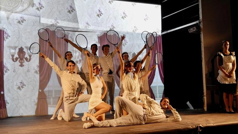 Il celebre musical viene presentato stasera a Perugia con una produzione unica. che chiude in bellezza il festival dei cori e delle orchestre giovanili Il celebre musical viene presentato stasera a Perugia con una produzione unica. che chiude in bellezza il festival dei cori e delle orchestre giovanili