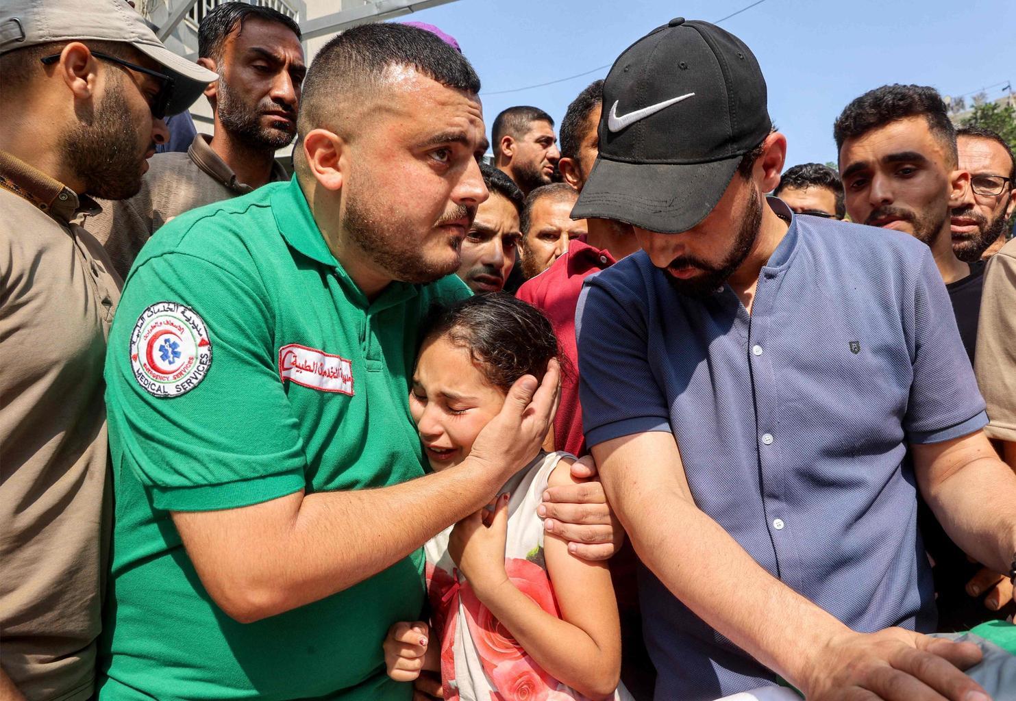"Subito il cessate il fuoco a Gaza". I docenti del Pacinotti per la pace