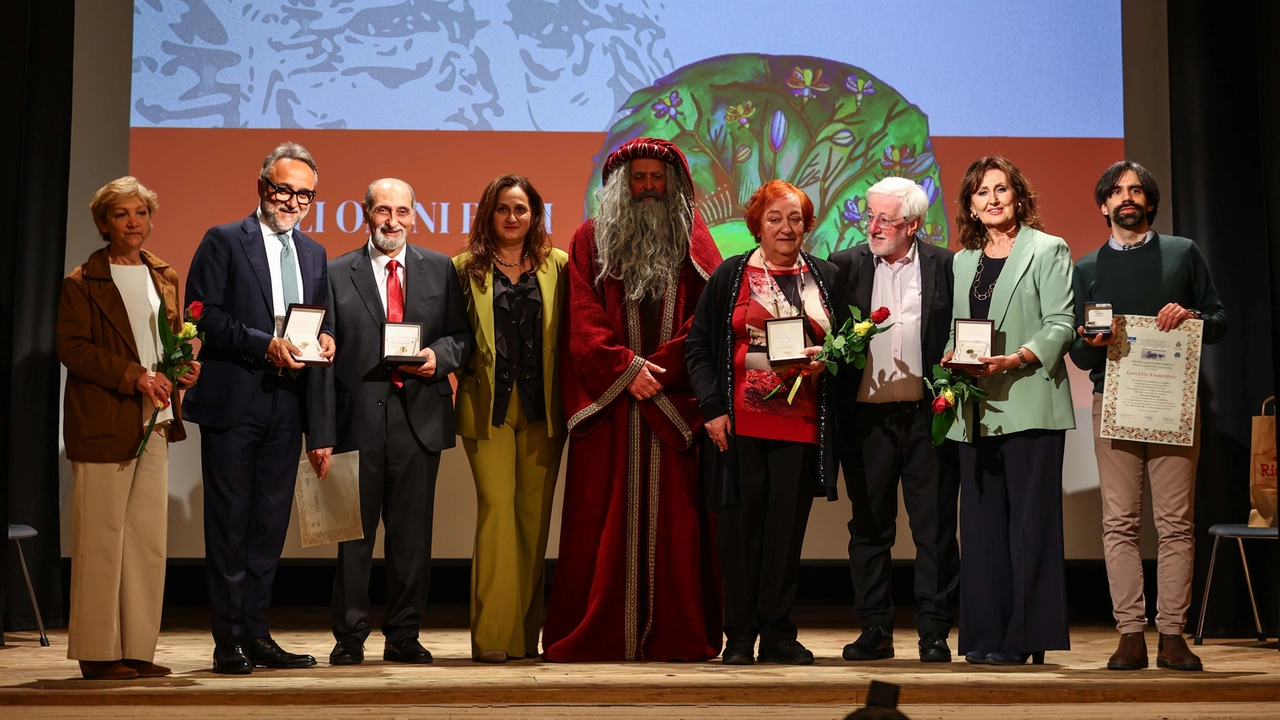 Il pubblico della serata del 15 aprile, tenutasi al Teatro di Vinci per il premio “Li omini boni"
