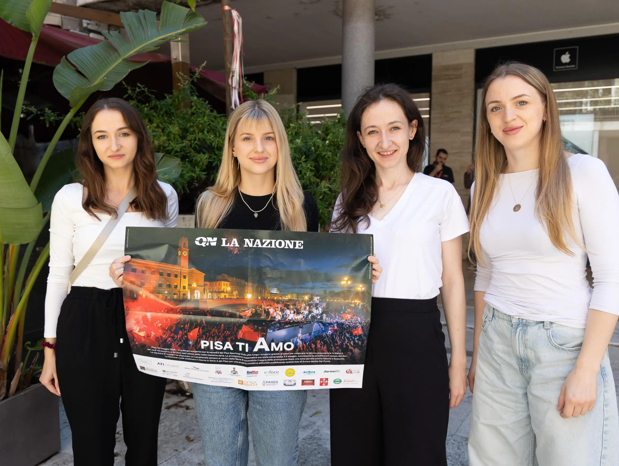 INIZIATIVE NERAZZURRE. Il nostro poster già spopola. Giornali finiti in pochissime ore