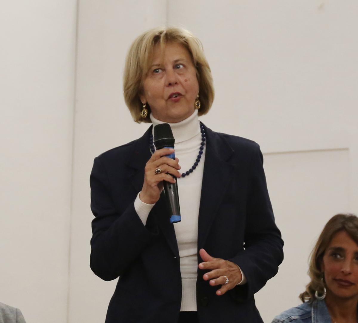 pontedera nuovi presidi in tre vanno in pensione ecco capparelli gori paggetti
