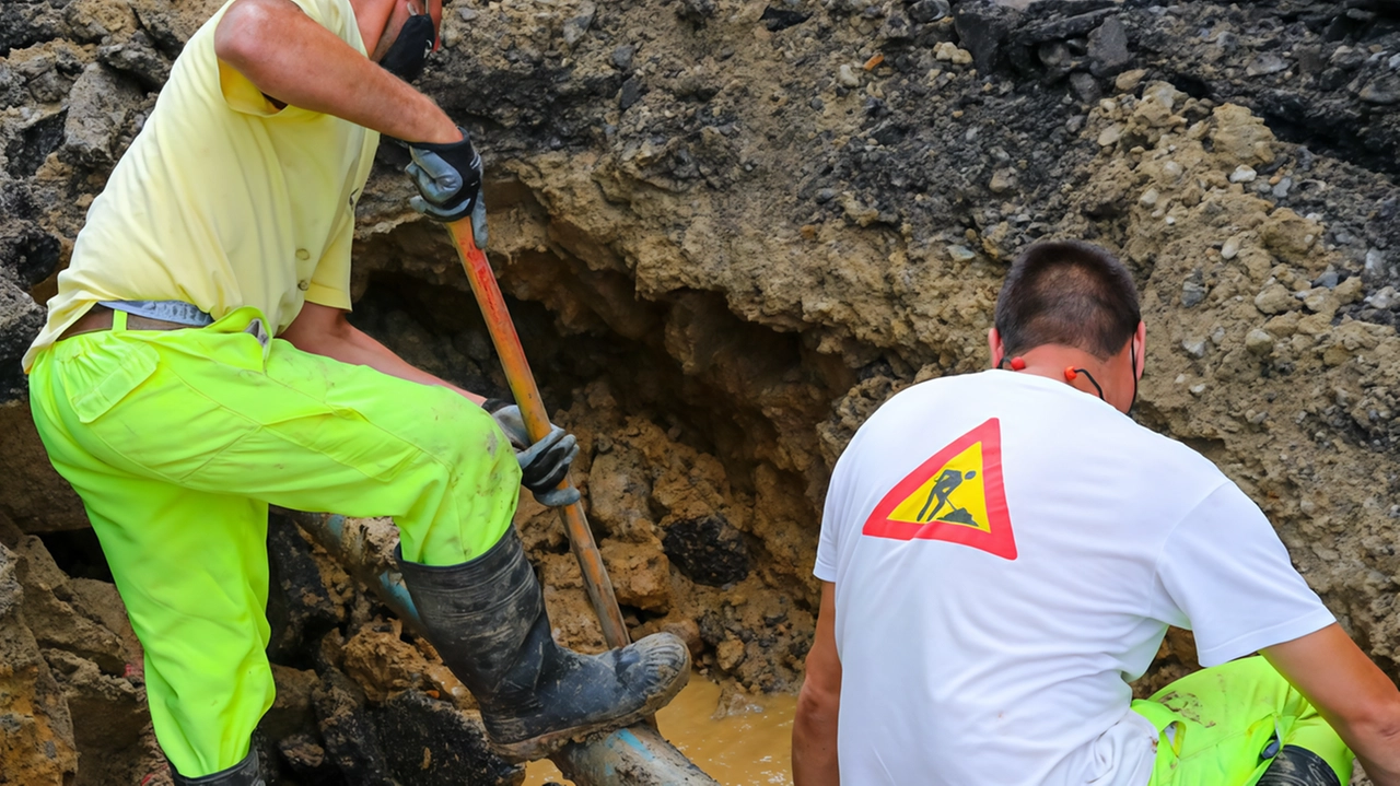 Publiacqua segnala che per lavori sulla rete idrica, nella giornata di martedì si renderà necessario sospendere l’erogazione idrica nella valle... Publiacqua segnala che per lavori sulla rete idrica, nella giornata di martedì si renderà necessario sospendere l’erogazione idrica nella valle...