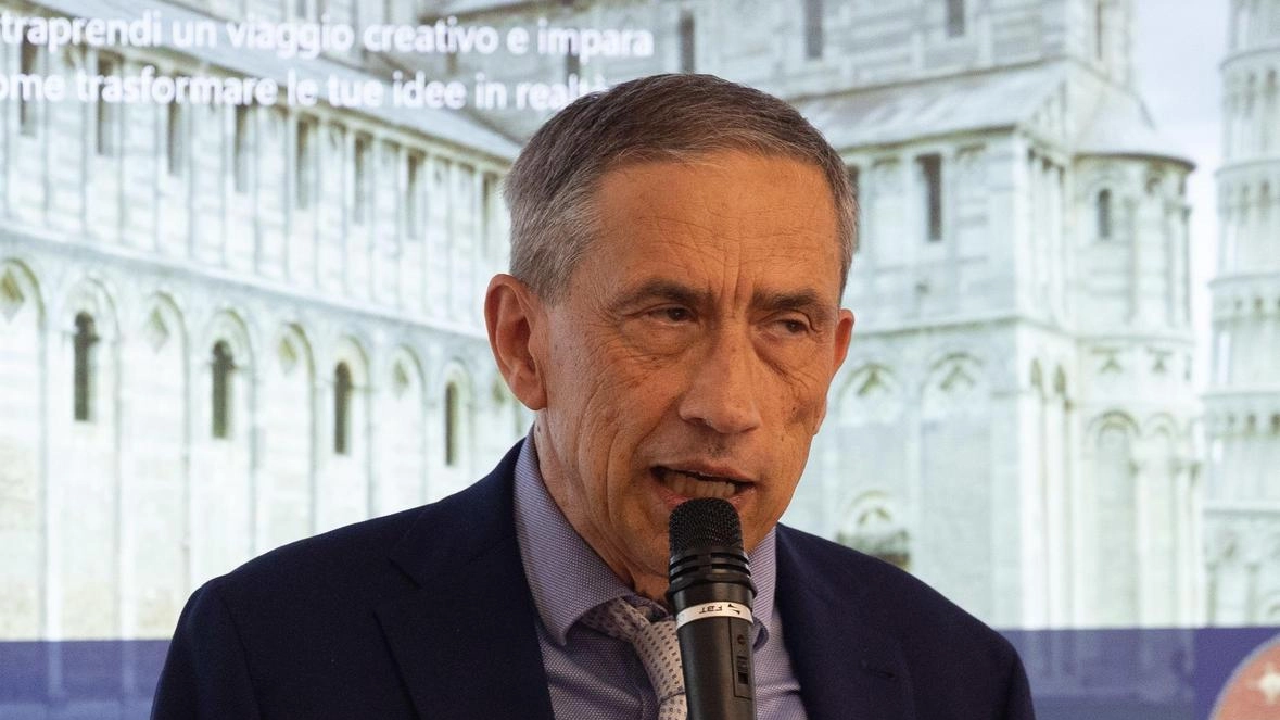 Il rettore Riccardo Zucchi Il rettore Riccardo Zucchi
