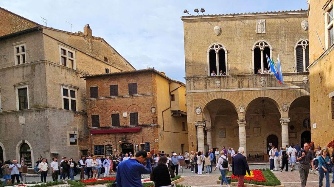 Pienza e i fiori. Tutti gli eventi